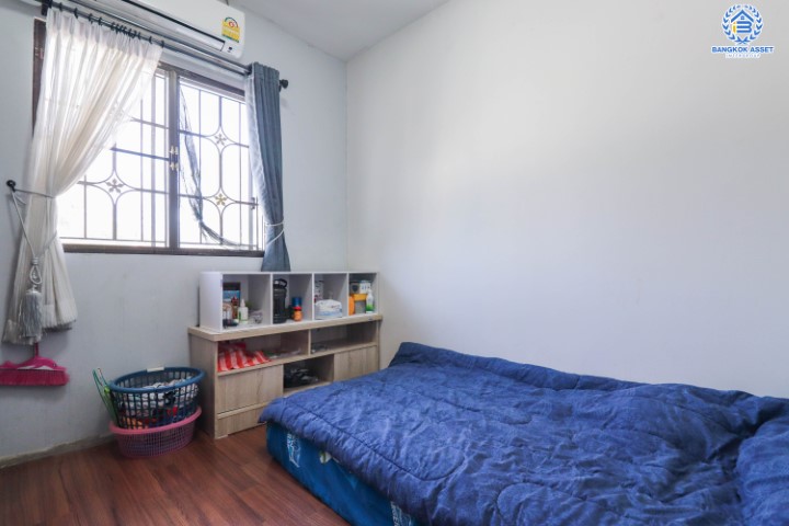 *****ทาวน์เฮ้าส์มือสองย่านนนทบุรี ม.พฤกษา30/2 บ้านกล้วย-ไทรน้อย หลังมุม! เนื้อที่กว้างขวางถึง 41.4 ตร.ว. ฟังก์ชัน 3 ห้องนอน 2 ห้องน้ำ ภายในปรับไฟได้ 3 ระดับ แถมเฟอร์นิเจอร์เพียบ! บนทำเลเดินทางสะดวกสุดๆ ใกล้เซ็นทรัลเวสต์เกต และรถไฟฟ้าสายสีม่วง "สถานีคลองบางไผ่"